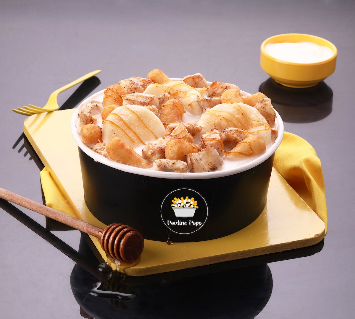 POUTINE CHÈVRE & MIEL 🥔