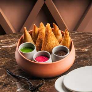 Assorted Samosa (6 pcs)