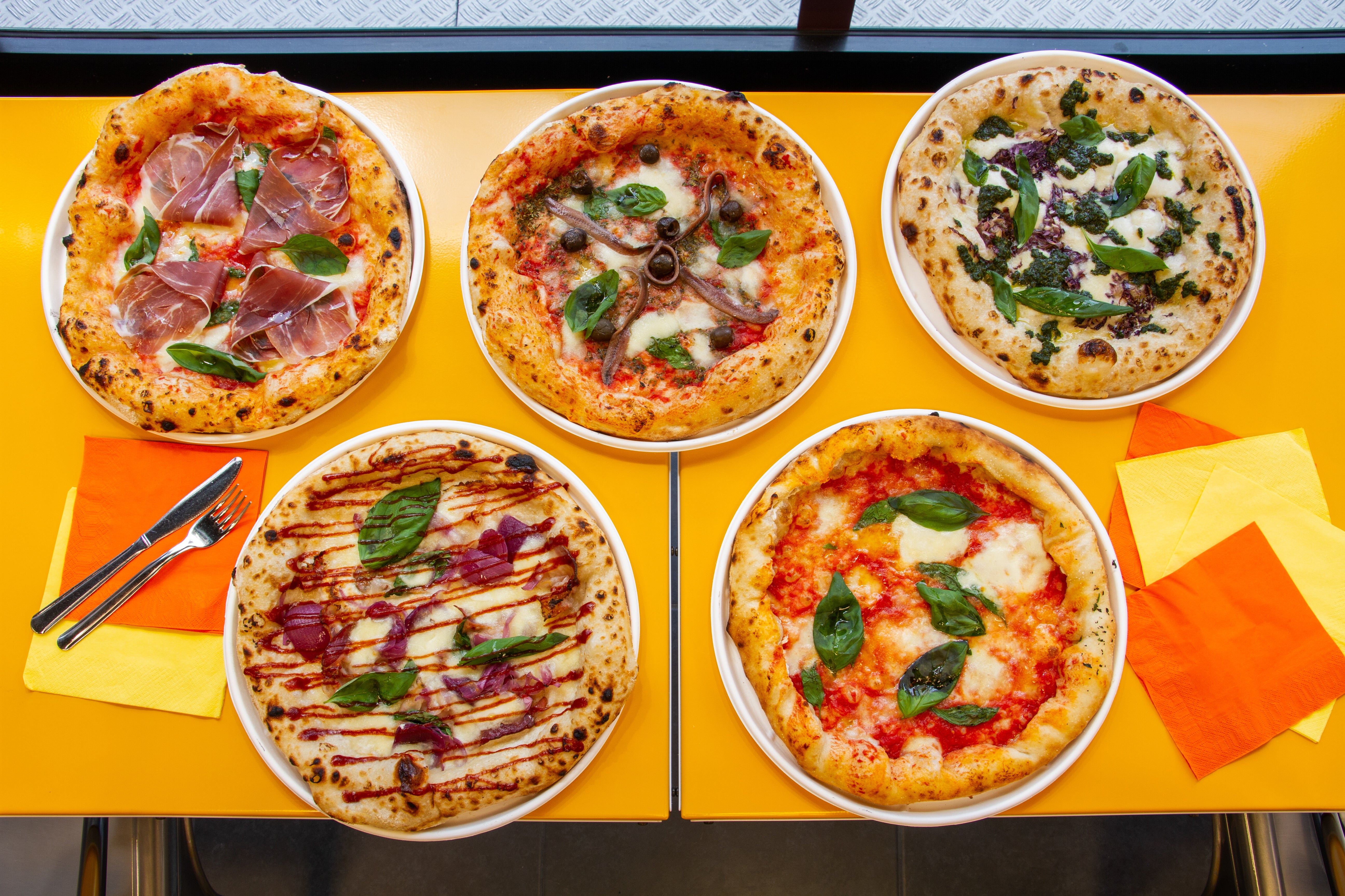 Pizza Mania delivery from Wimbledon Order with Deliveroo