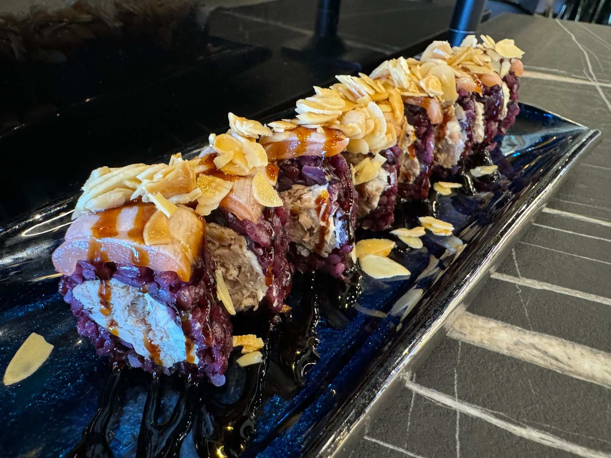 218. Ura black special tonno 8pz