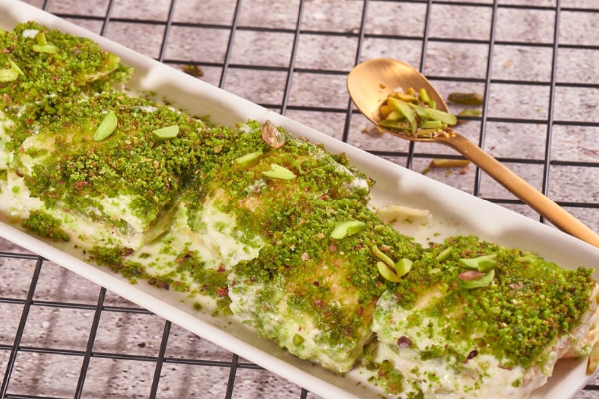 Baklava With Milk And Pistashio