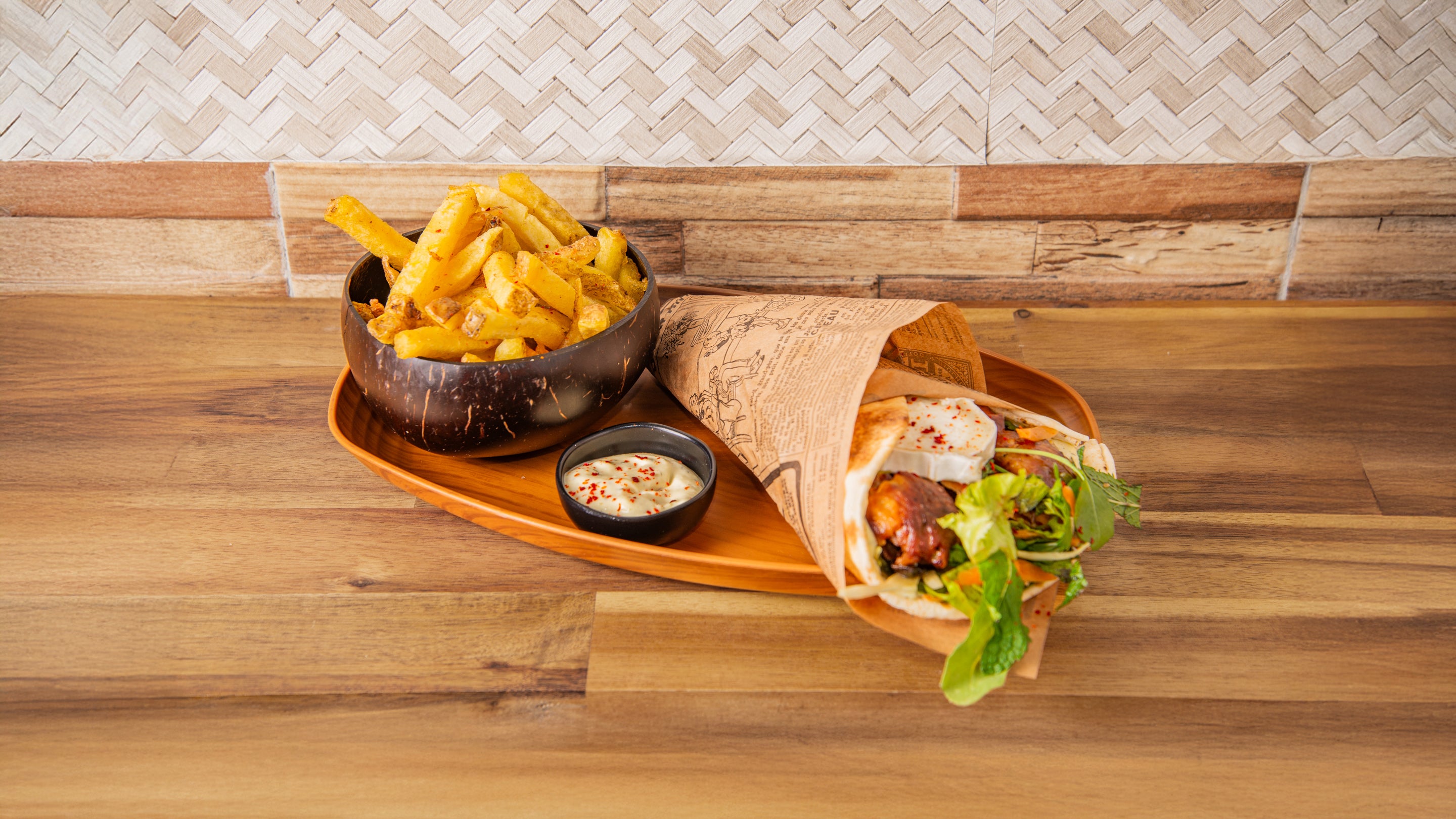 Menu Chèvre Miel — Süper Berlines Kebab