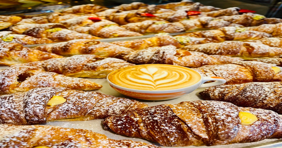 La Piccola Deli Pasticceria ( Breakfast) delivery from Holland Park