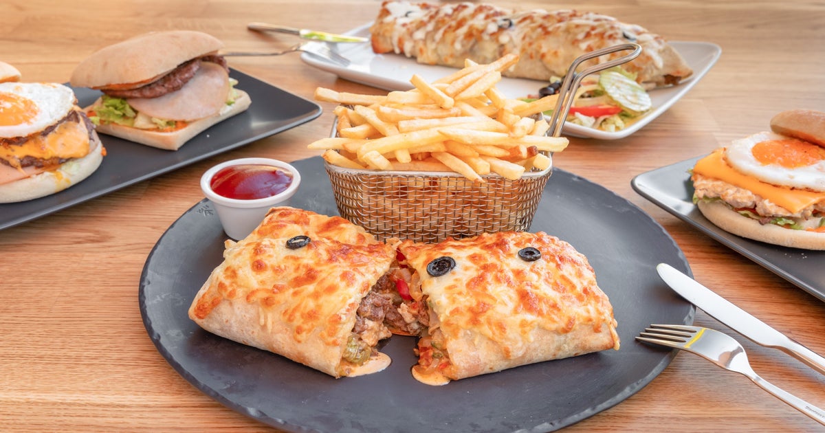 Le Boileau Burger livre depuis Perica Commandez avec Deliveroo