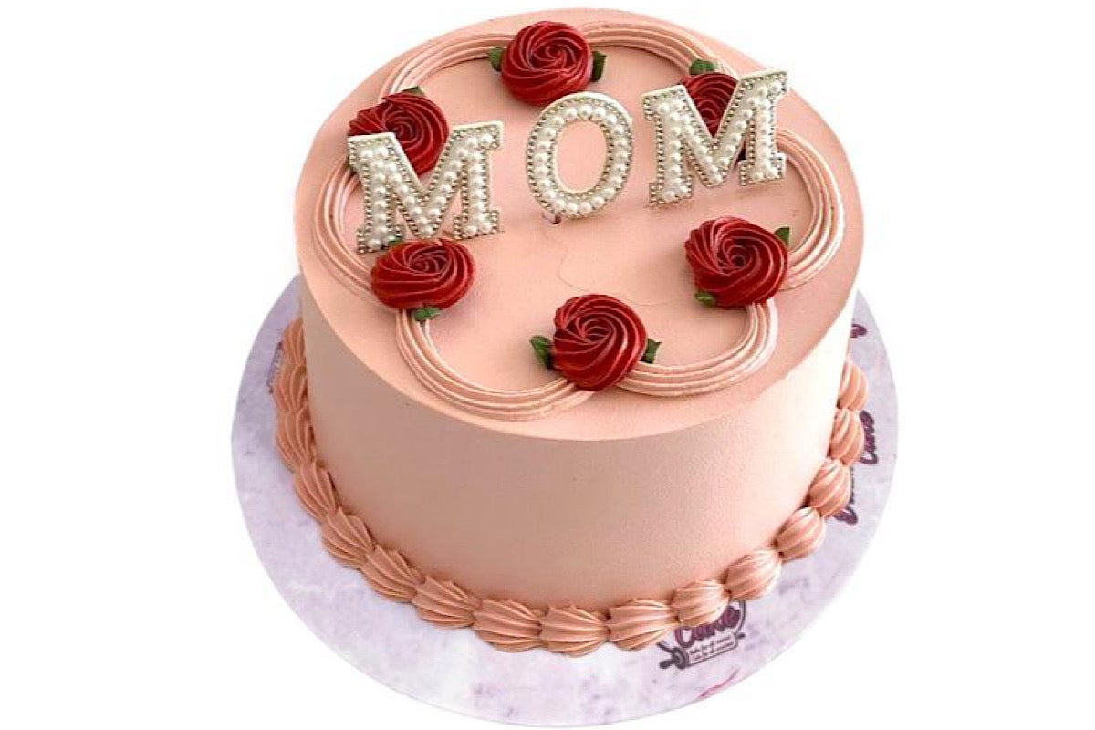 Mom with flowers cake