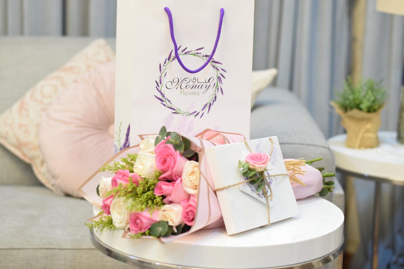 Cute Pink Bouquet With Chocolate