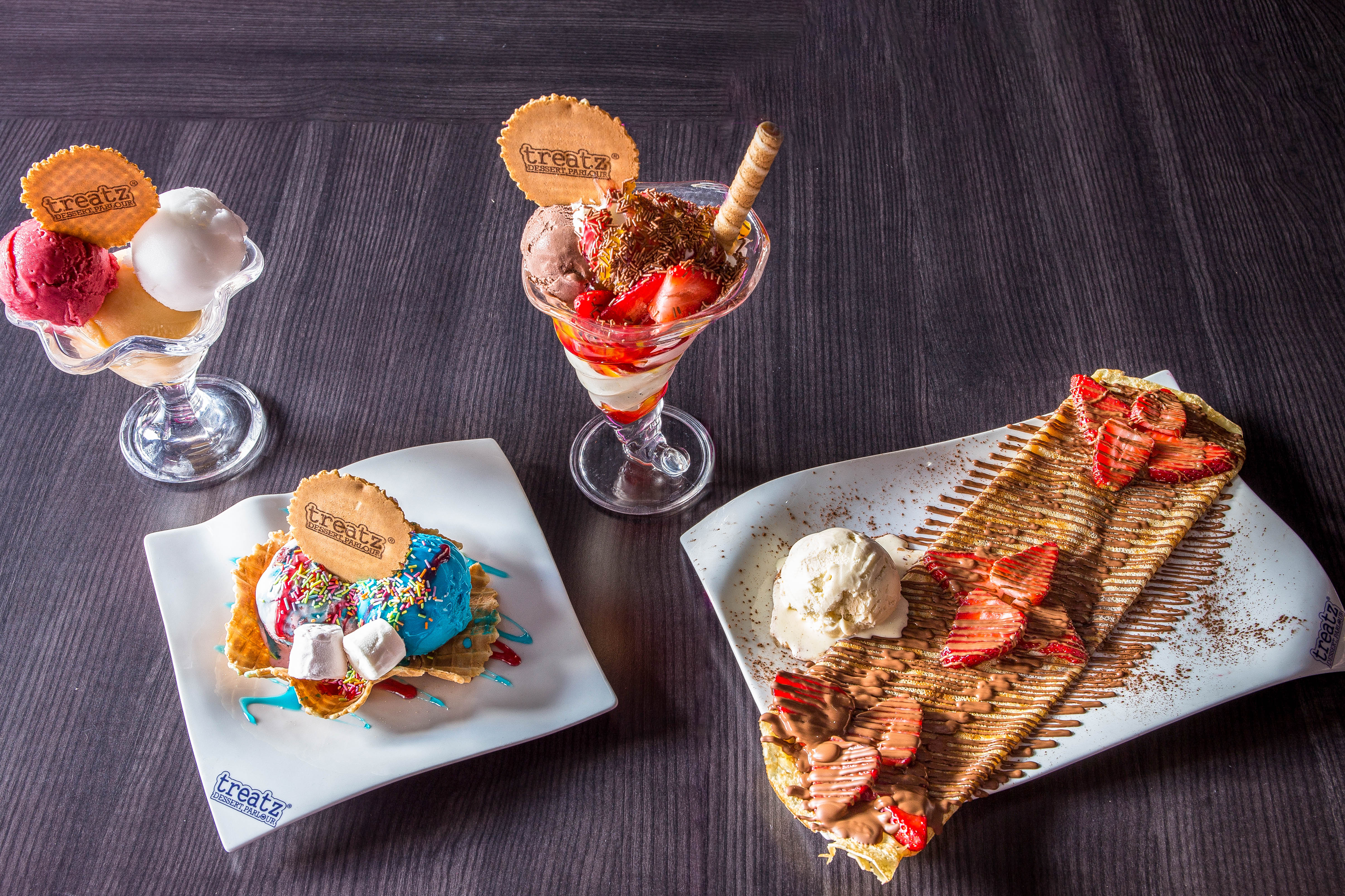 Dessert Treatz delivery from Camden Order with Deliveroo