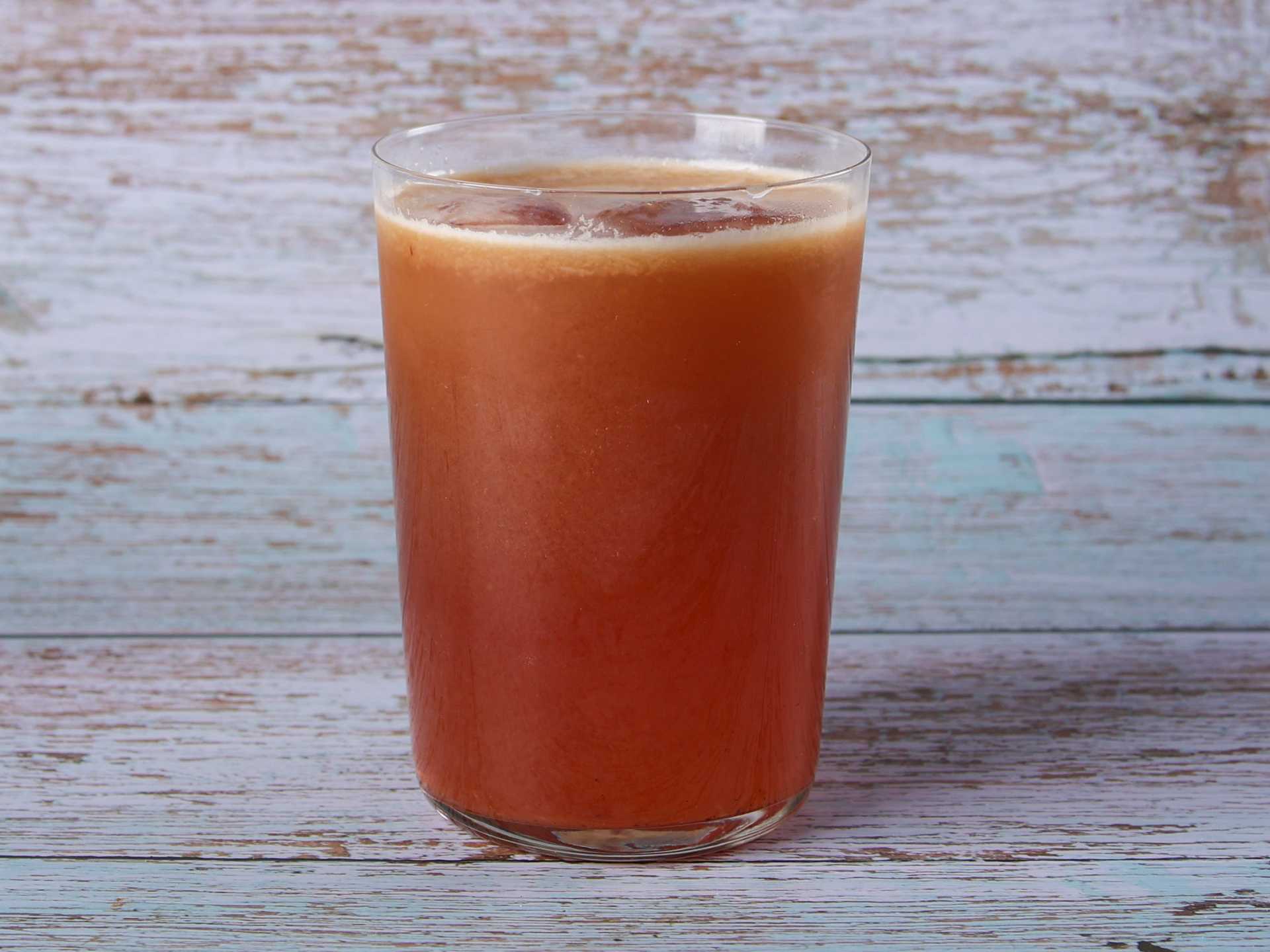 Fresh Red Apple Juice