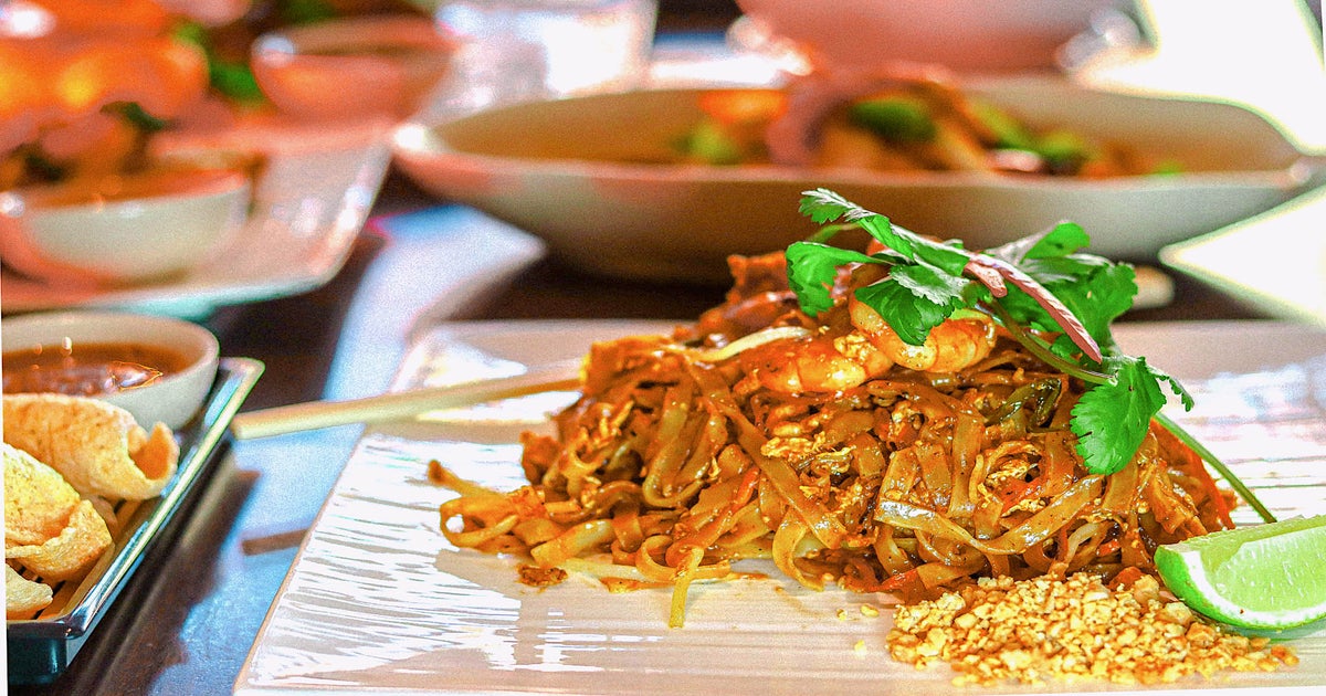 Sen Jun Padthai Kitchen Wandsworth delivery from Wandsworth Order with Deliveroo