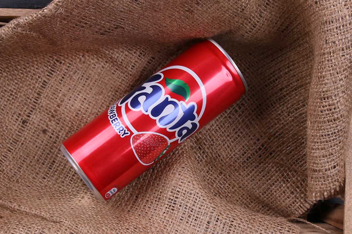 Fanta Strawberry