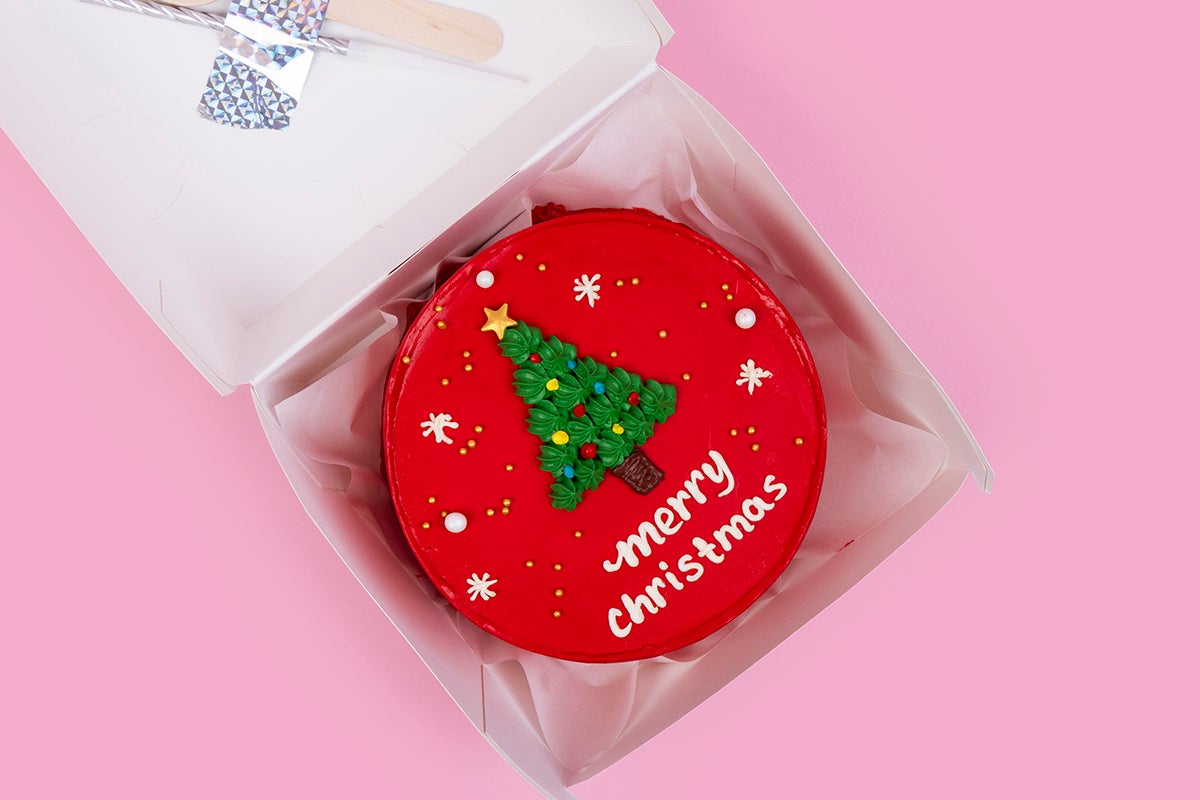 Red Green Tree Cake