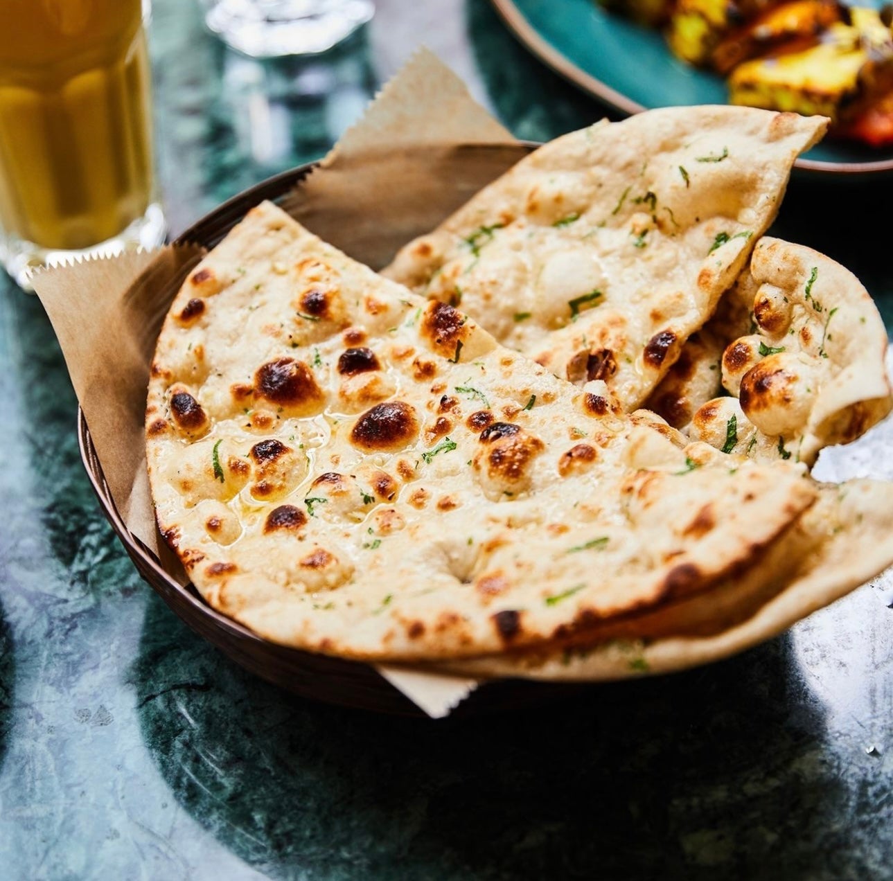 Garlic naan
