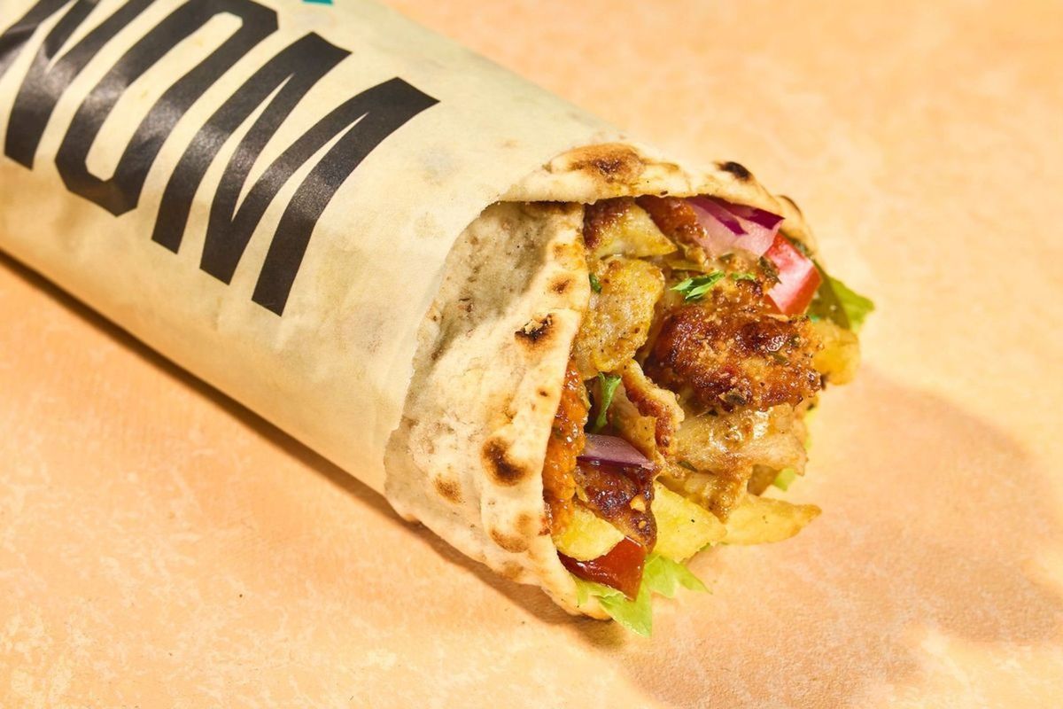 CHICKEN SHAWARMA WRAP