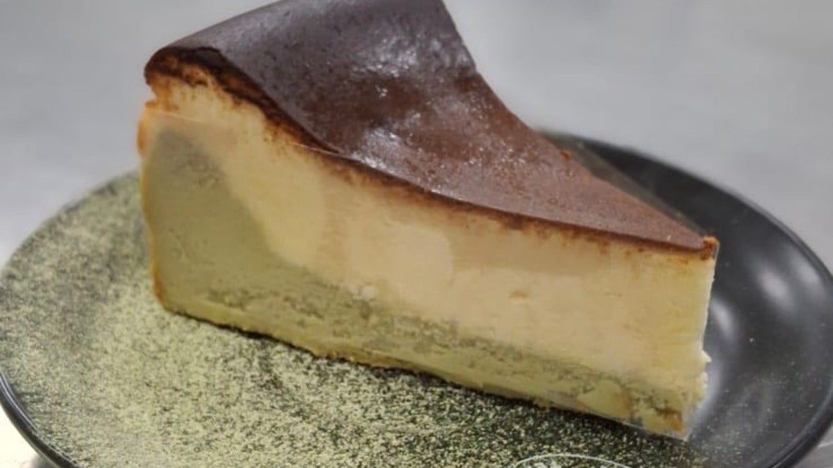 Matcha Basque Cheesecake