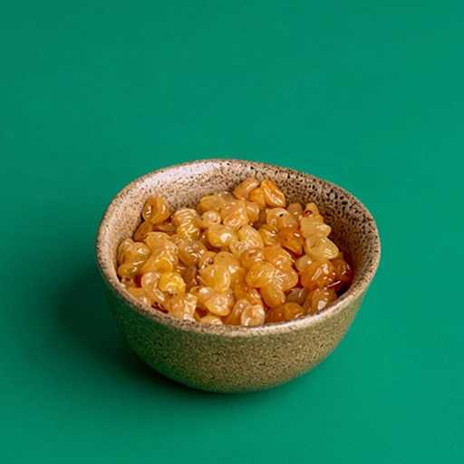 Currants Dish