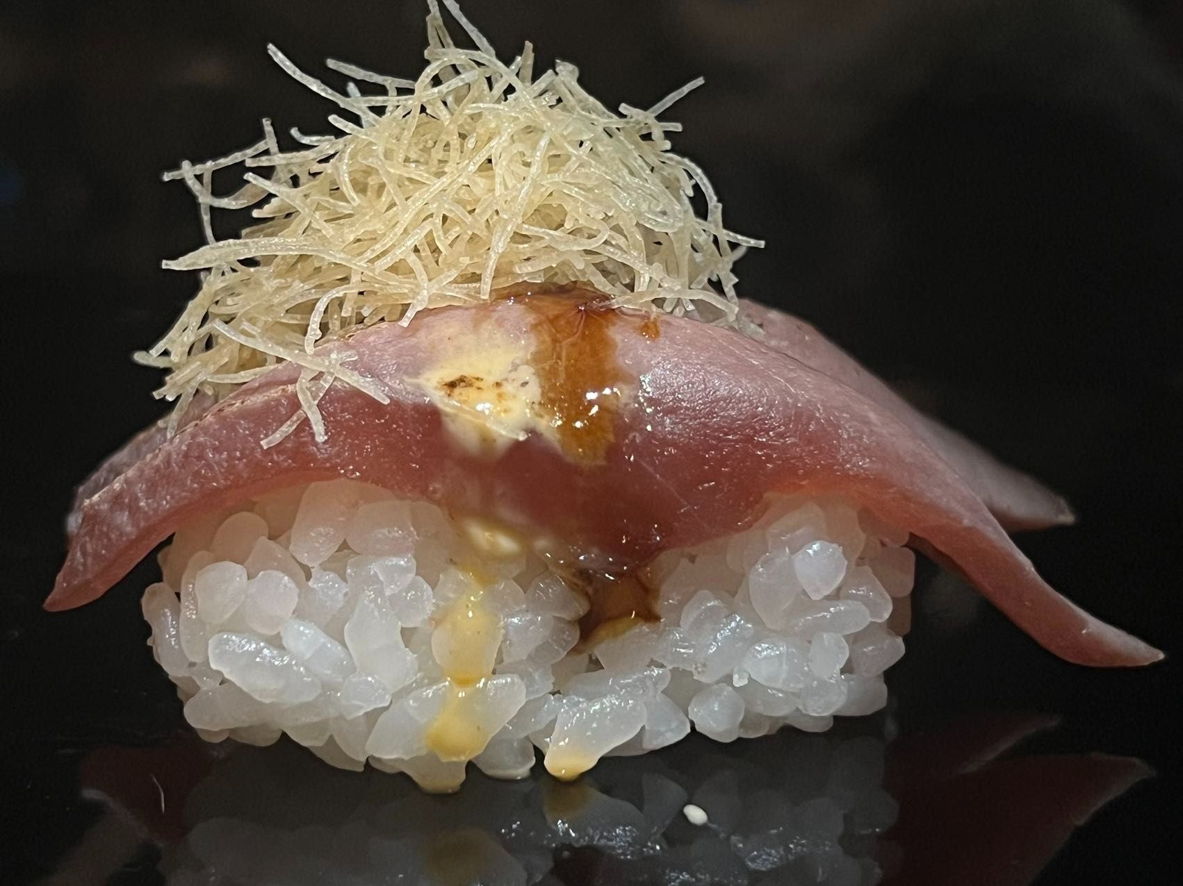 135n. Tonno scottato