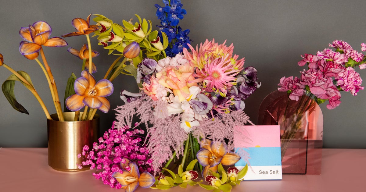 IGP Flowers delivery from Al Quoz 3 Order with Deliveroo