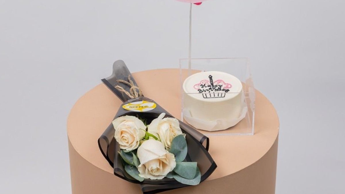 Birthday Cake with Flower 03
