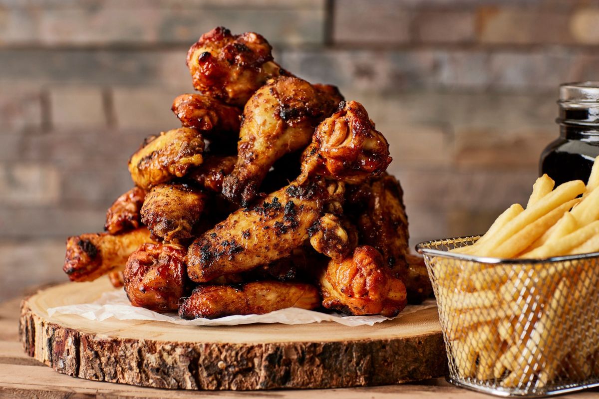 10 Wings Wednesday Deal