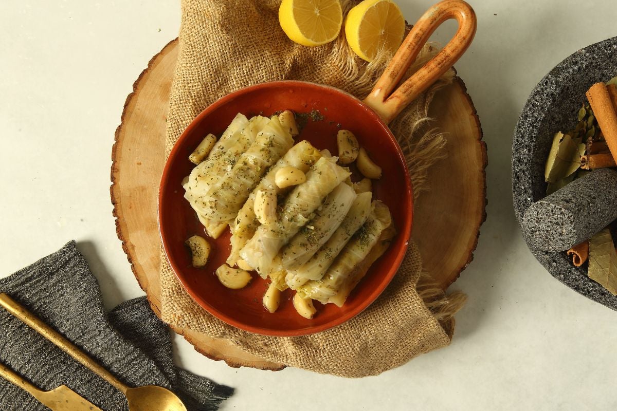 Stuffed Cabbage with lemon & garlic sauce