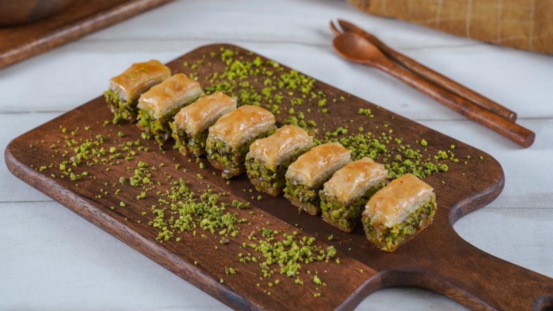 Asyah with Pistachio