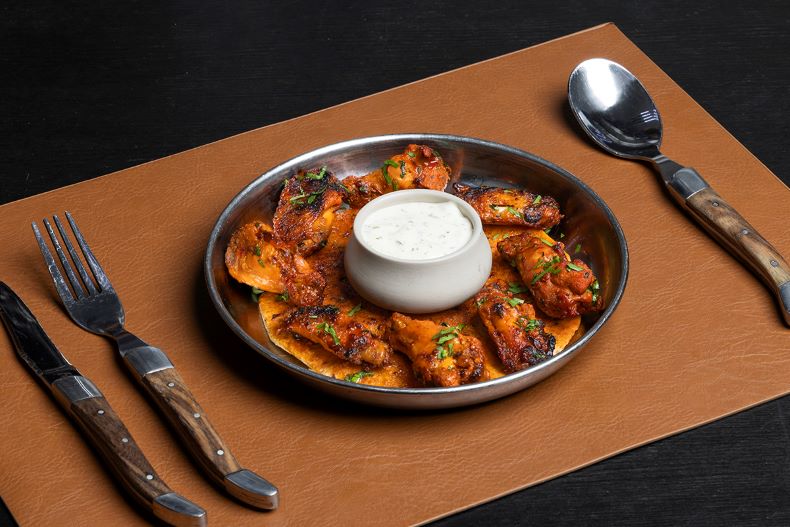 chicken wings 8 pcs