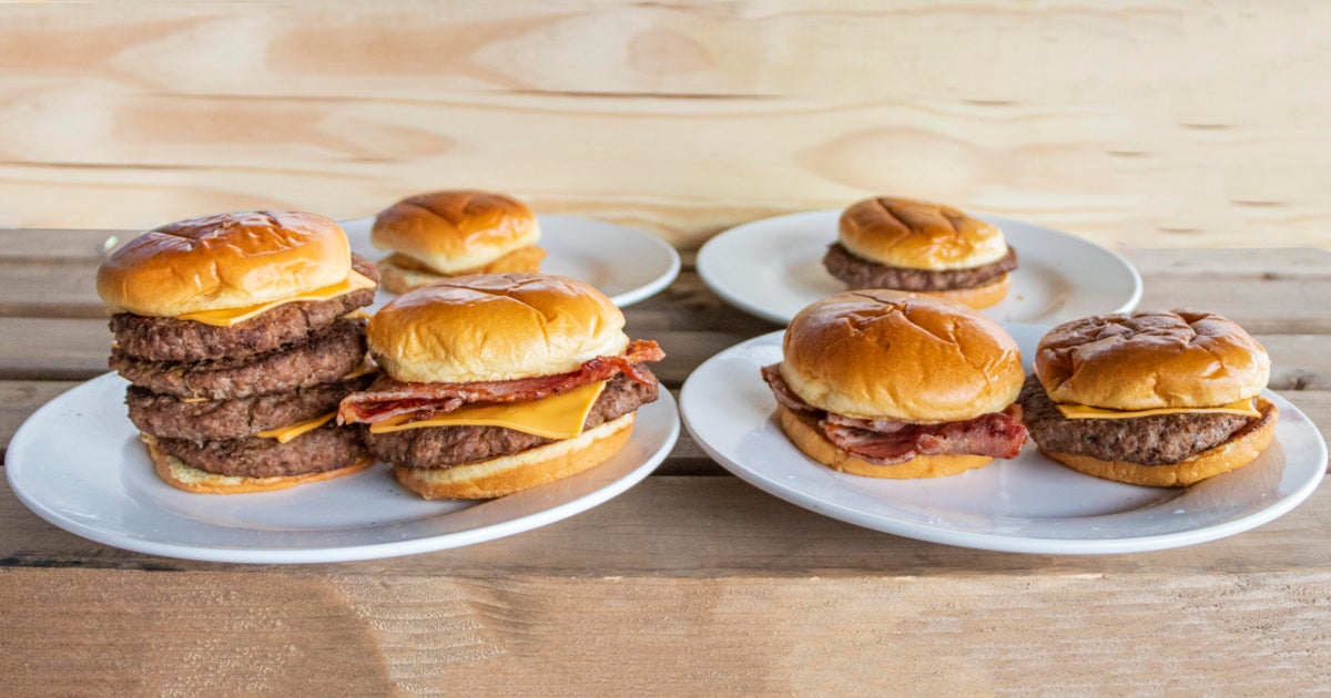 Food Fix Denton delivery from Haughton Green Order with Deliveroo