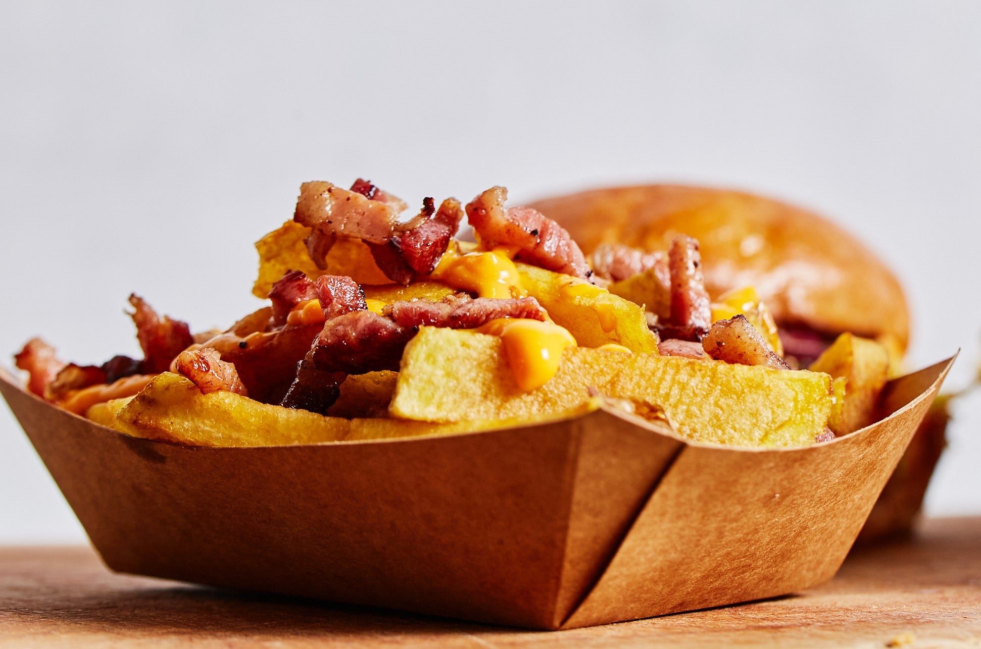 Frites Cheddar Lardons Oignons frits