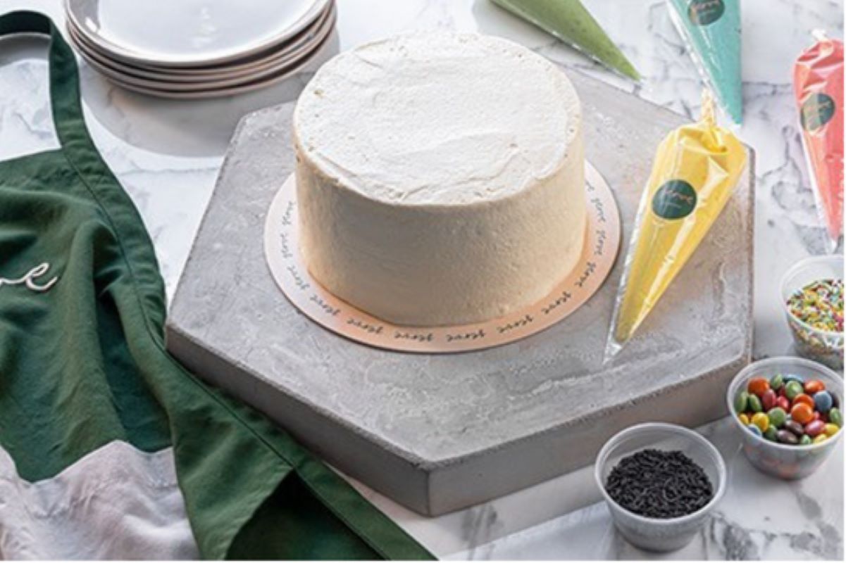 Decorate Your Cake