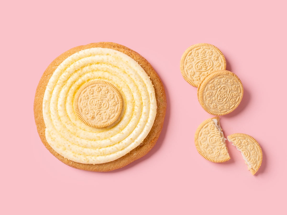 Golden Vanilla Oreo Cookies
