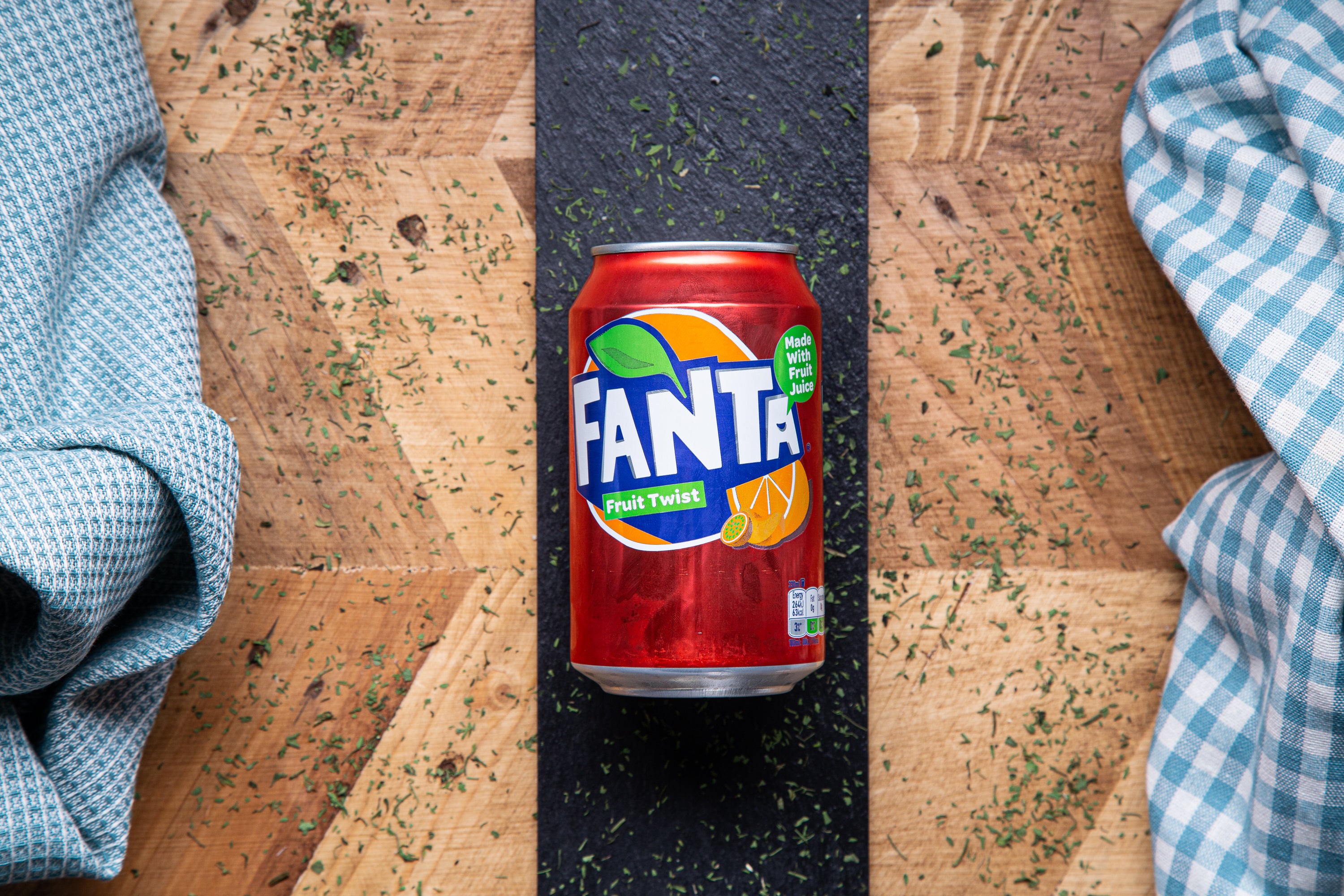 Fanta Fruit Twist
