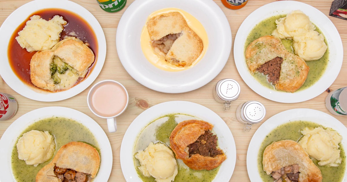 We Are Tottenham Pie & Mash Shop Tottenham delivery from Tottenham and Little Russia Order