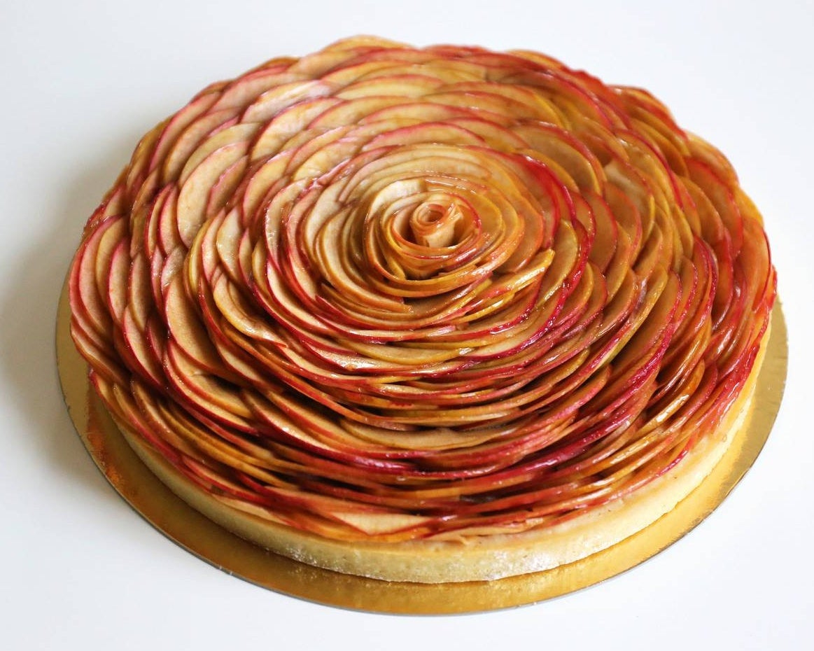 Tarte aux pommes🧁🍩