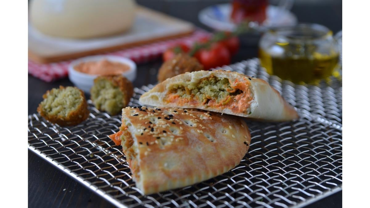 Falafel Special Pie