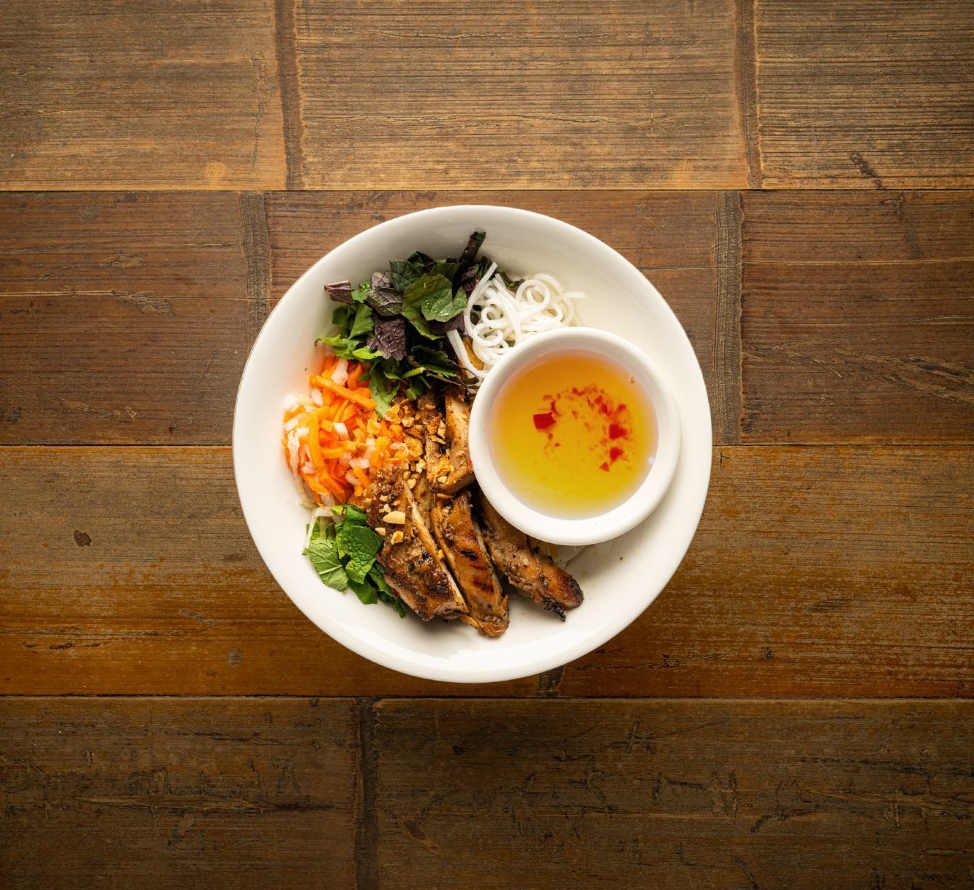 Beef in betel leaf vermicelli noodles