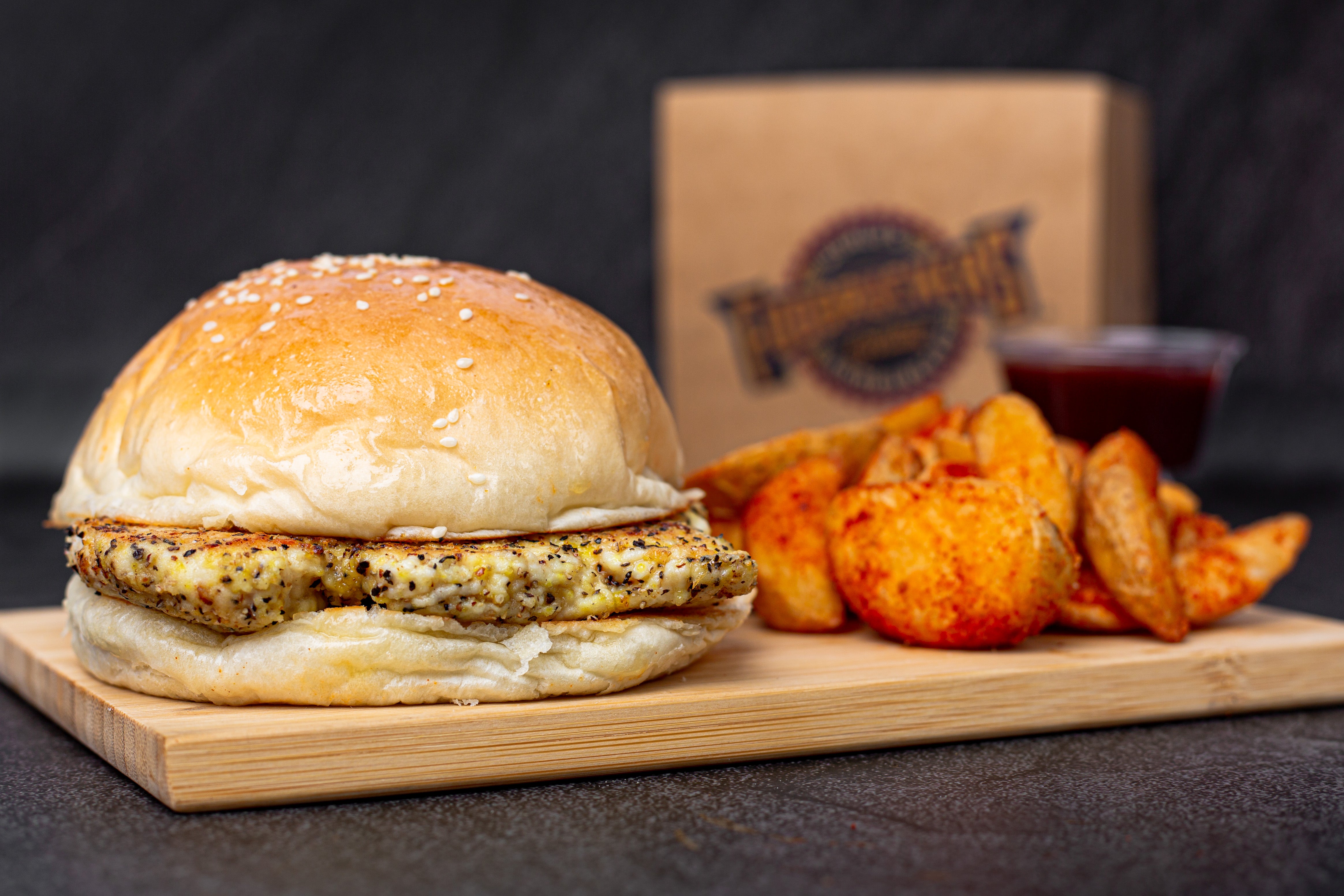 Lemon Pepper Chicken Sandwich Meal ل