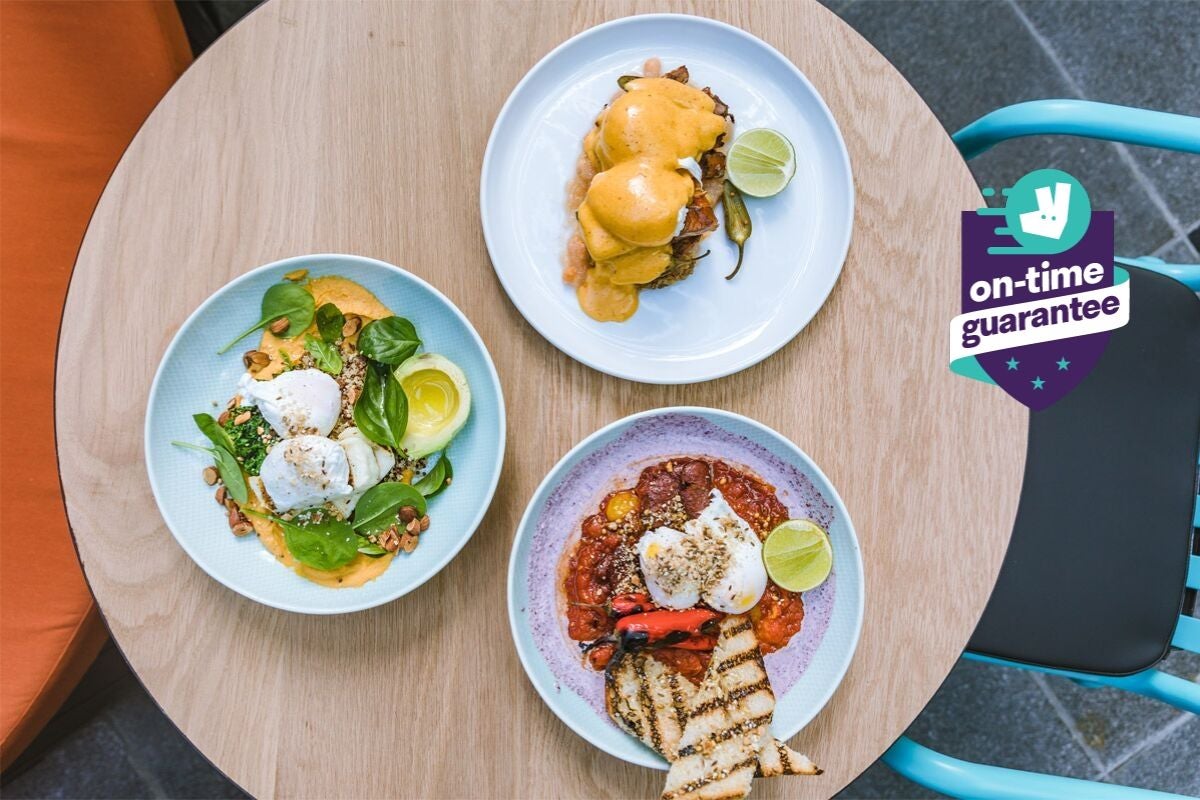 restaurant-common-grounds-in-d-i-f-c-delivery-yalla-restaurant