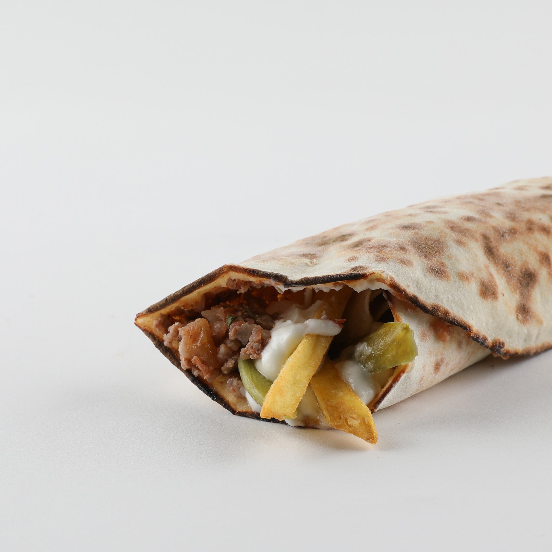 Lahm Bel Ajiin sandwich