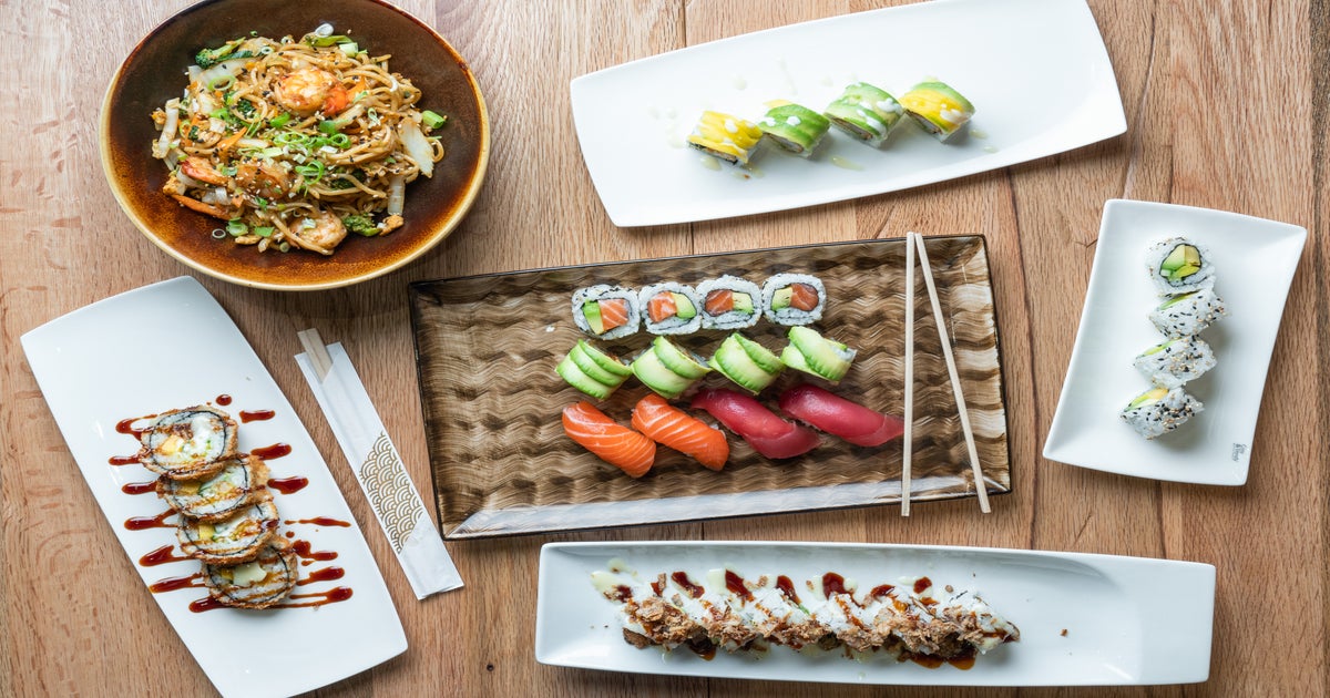 Oumi sushi delivery from Zuid Visserij Order with Deliveroo