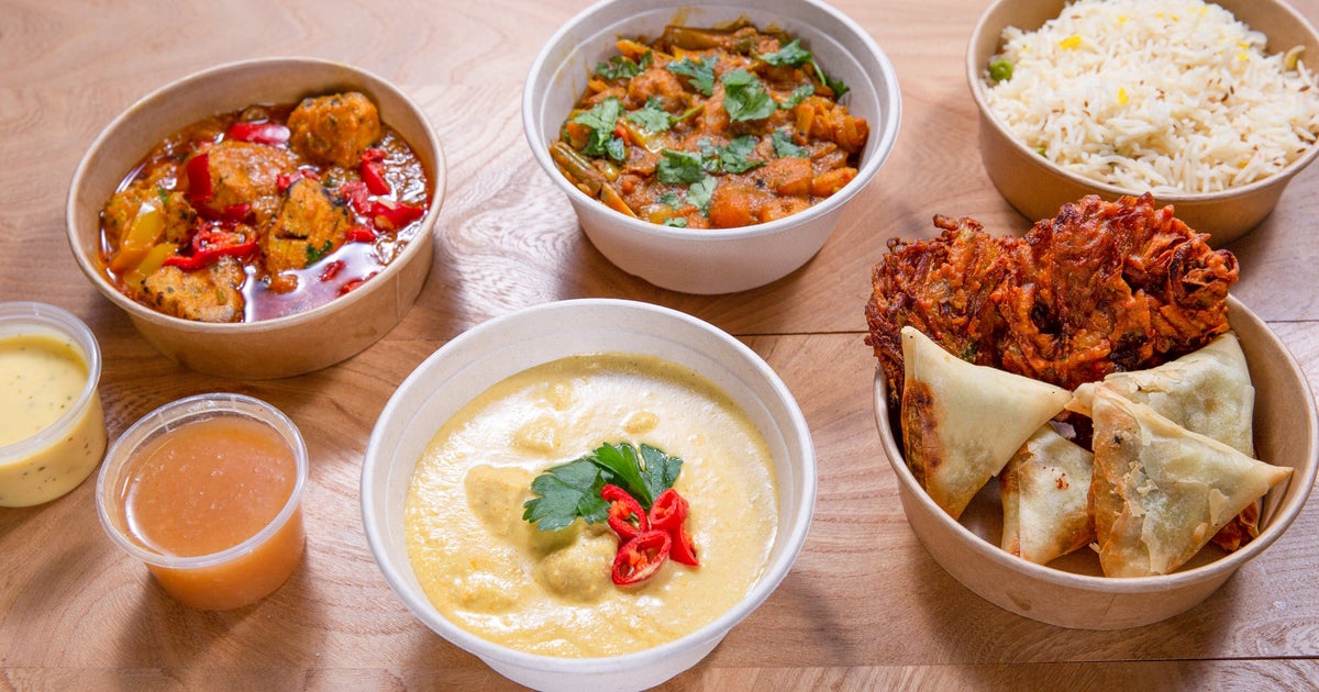 Platos 'gourmet' para pedir a domicilio sin engordar 3 Moncloa Khansama Tandoori Village delivery from Science Park - Order with Deliveroo