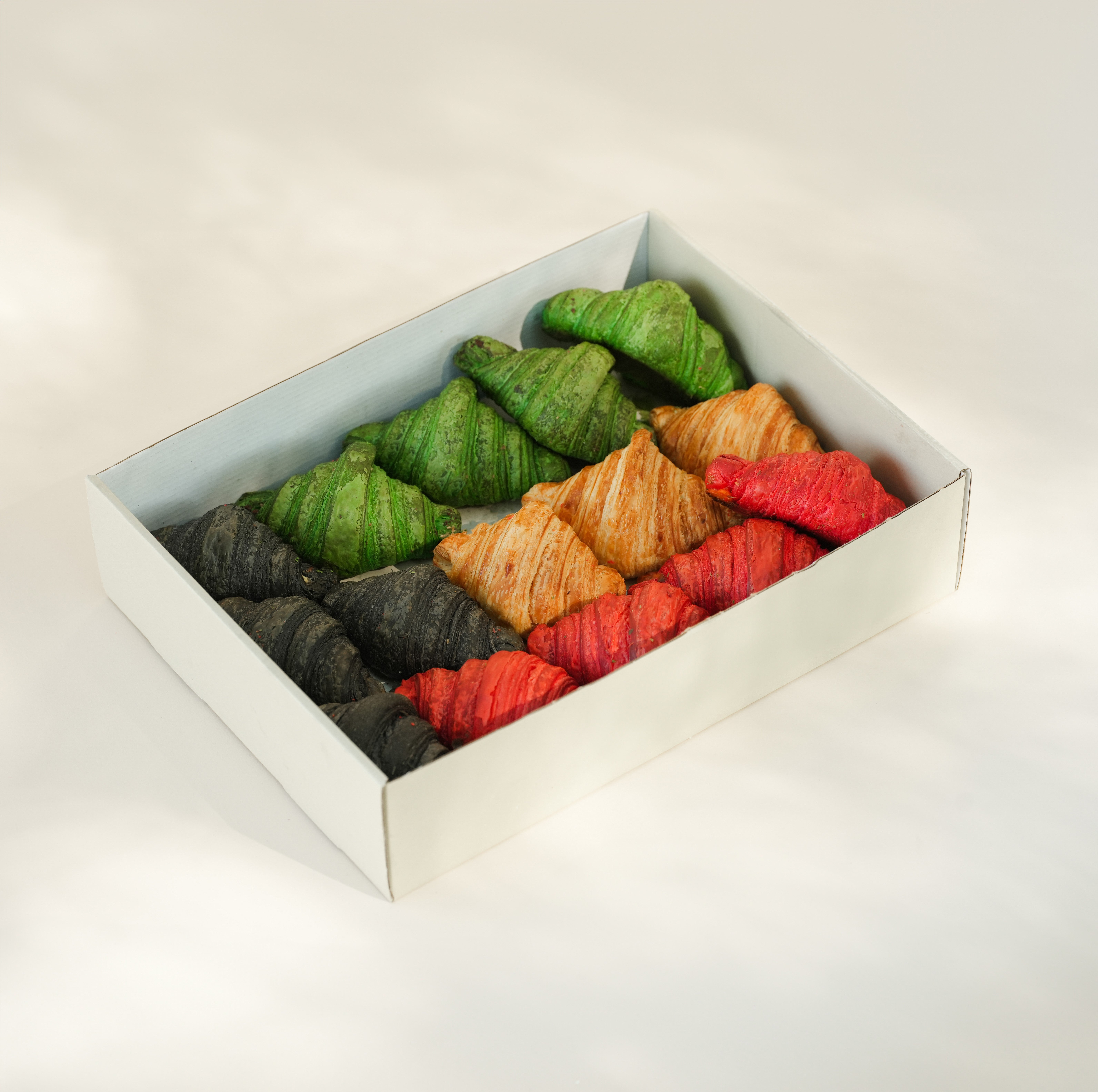 Kuwait Flag Croissant Tray