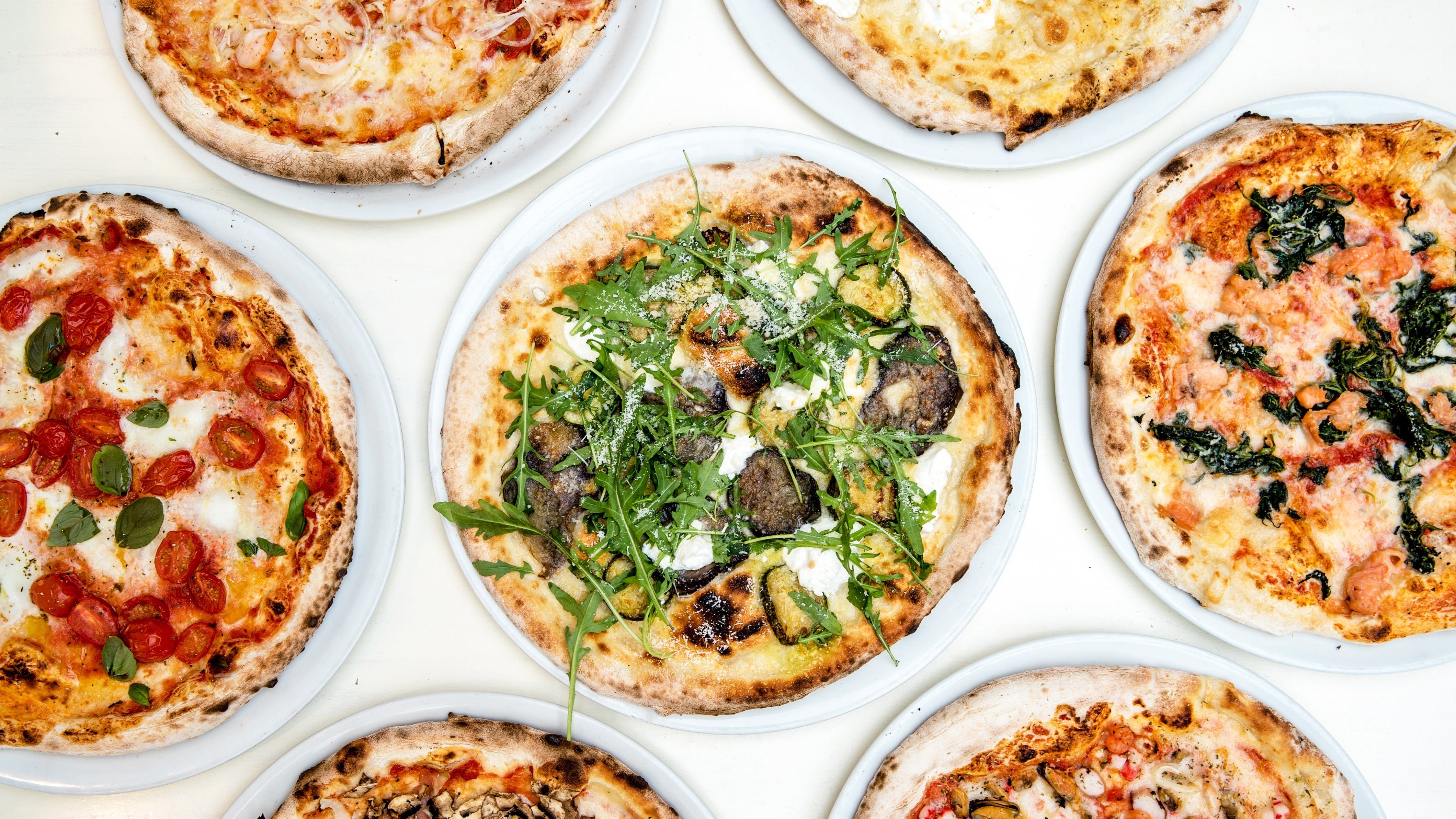 Livraison Pizza Cosy à Saint Paul Commandez avec Deliveroo