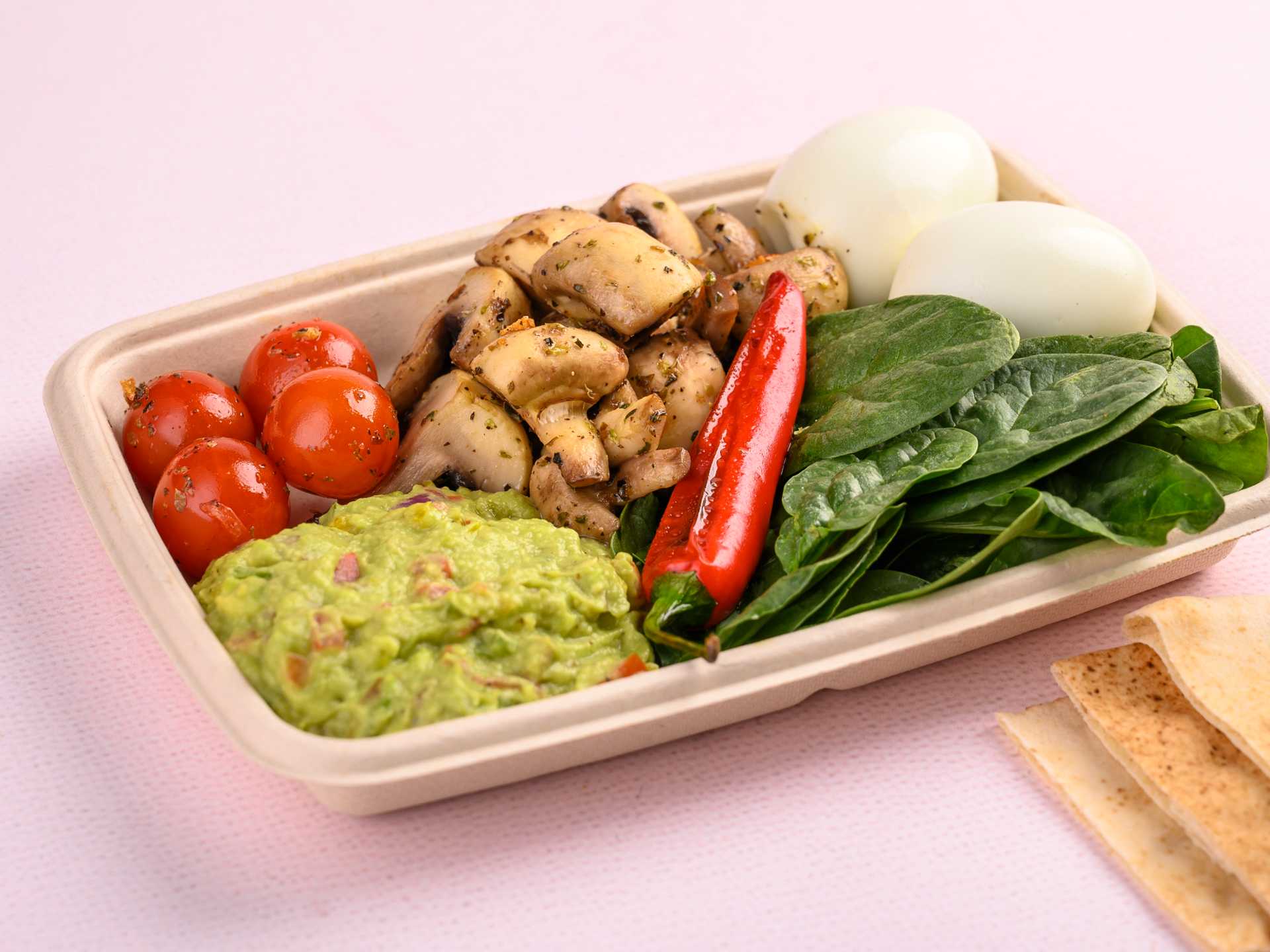 Egg & Avo Plate