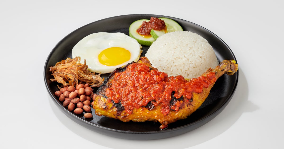 Nasi Lemak Ayam Taliwang delivery from Yishun Ring Road - Order with