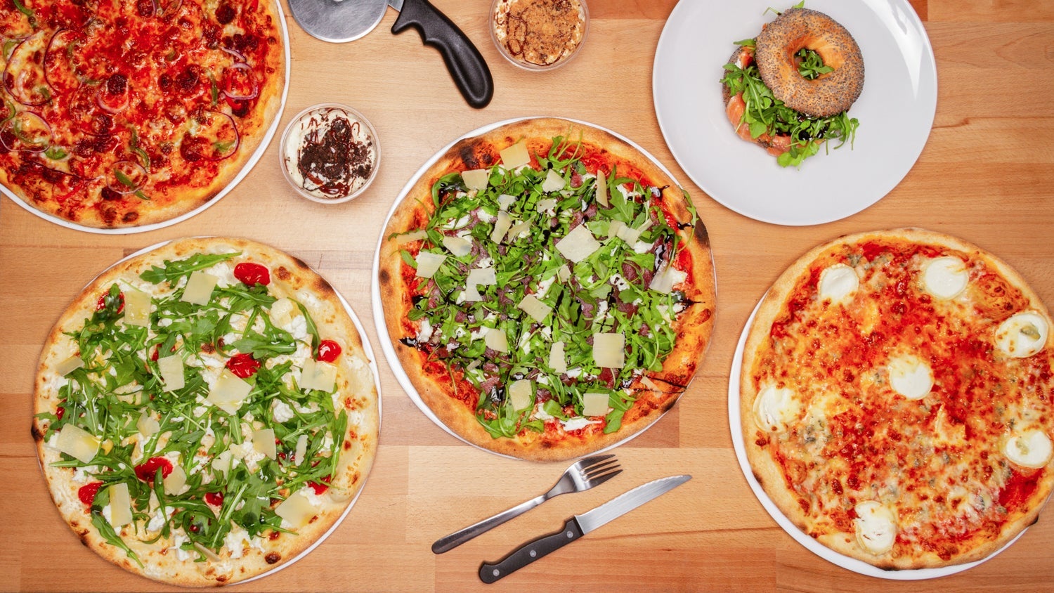 Livraison Adil�s à Montreuil Robespierre Commandez avec Deliveroo