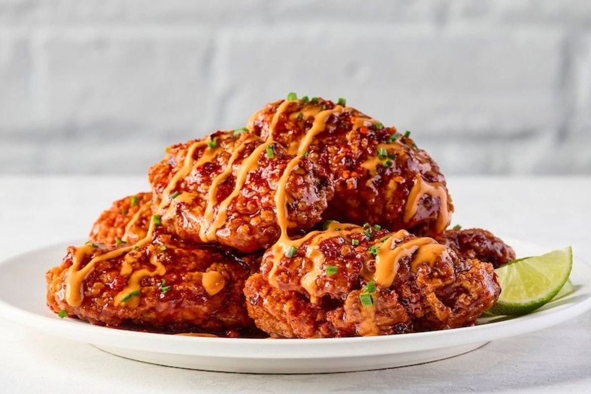 Honey Sriracha Wings