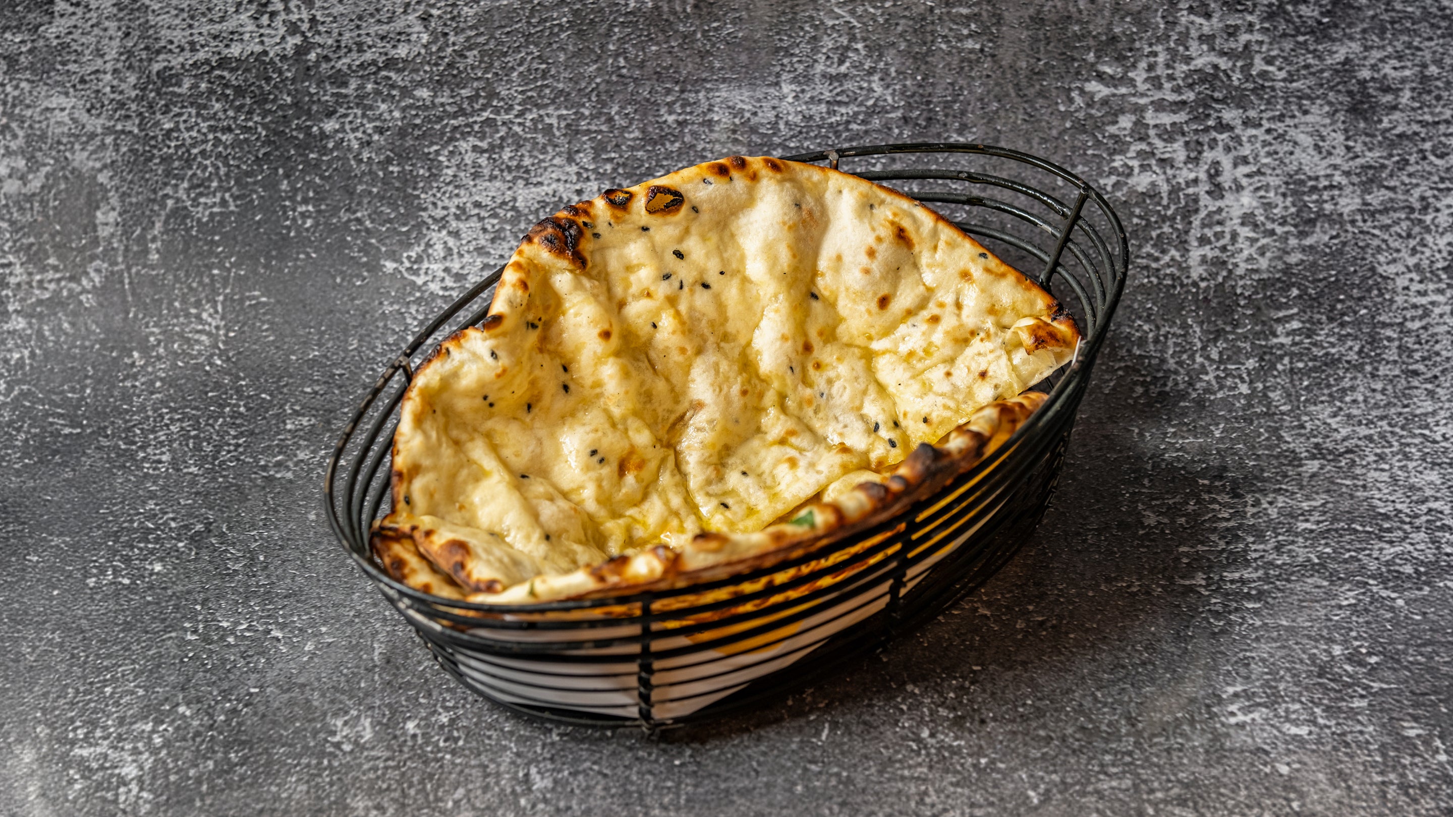Roasted Garlic Cheese Naan