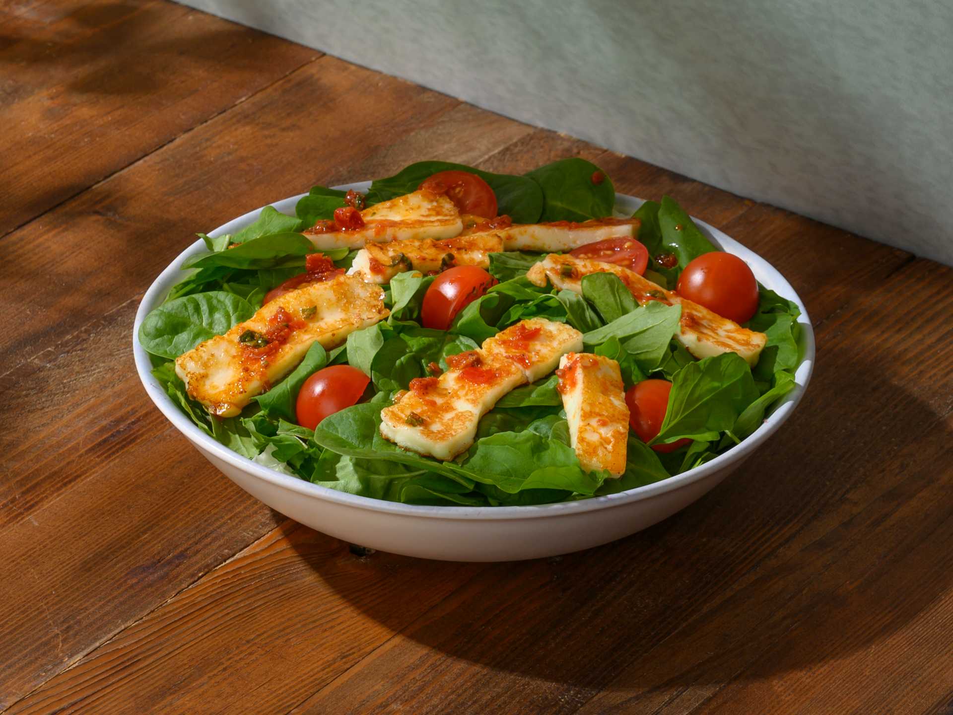 Chili Halloum Salad