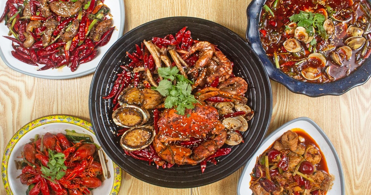 Ri Ri Hong Mala Hot Pot 日日红麻辣香锅 People's Park Food Centre delivery from Chinatown Order with