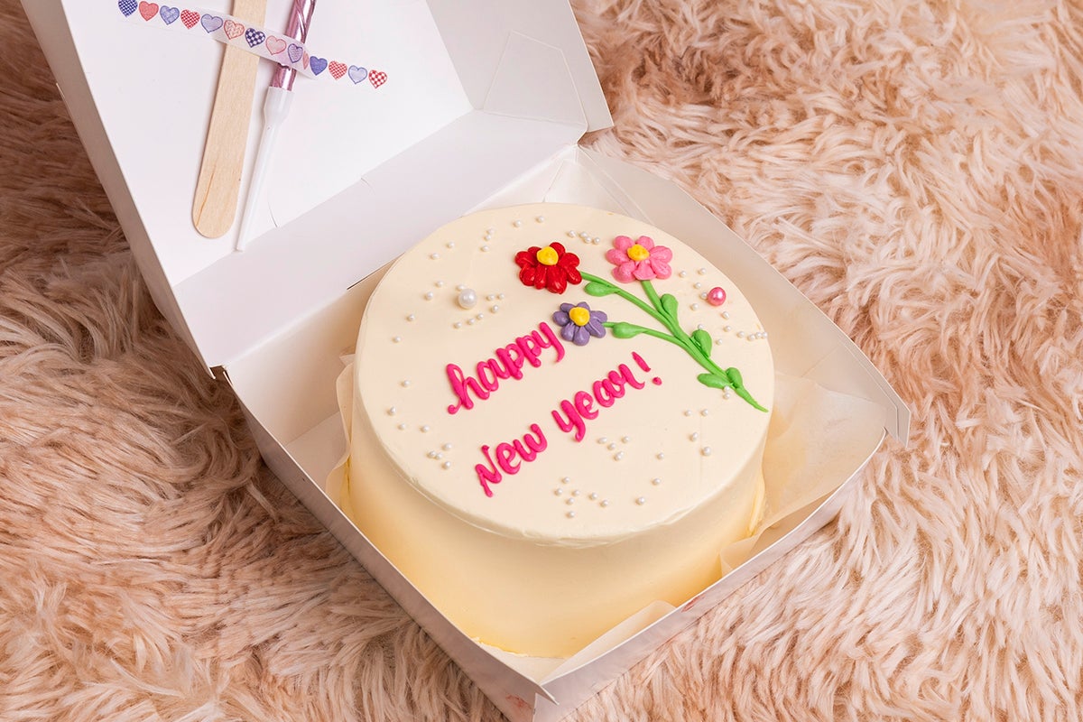 Flowers  New Year Cake